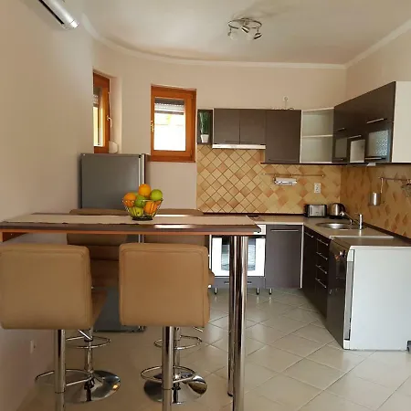 Apartman Napsugár