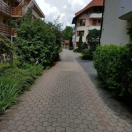 Apartamento Napsugár *